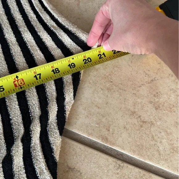 NWT Zara Stripped Top - Picture 6 of 6